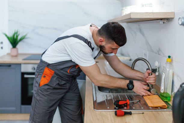 Best Faucet Repair  in Hubbard, OR